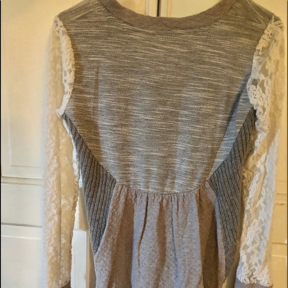 Saturday Sunday Sweater - Picture 2 of 3